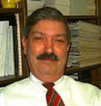 Dr. Thomas Hodge Dr. Thomas Hodge