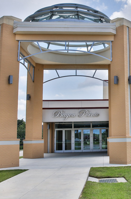 photo of bayou pointe entrance