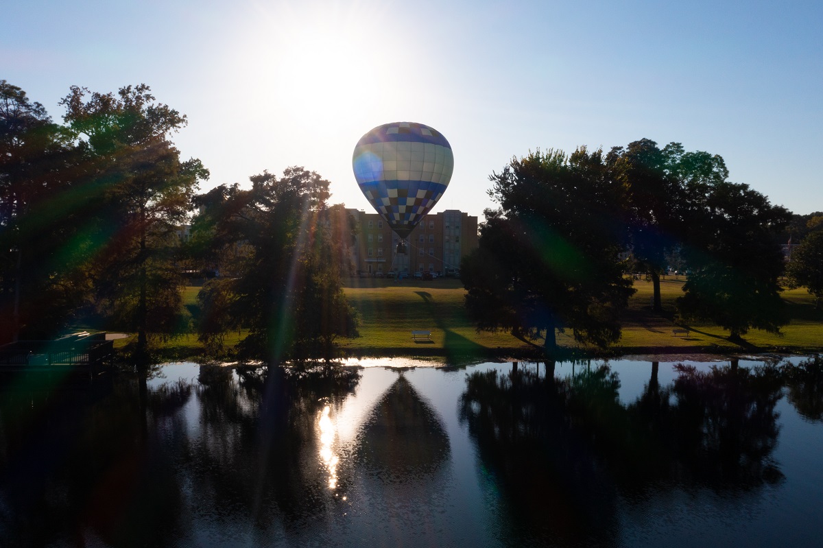 Hot air balloon over the bayou