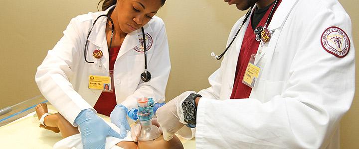 Students in simulation lab