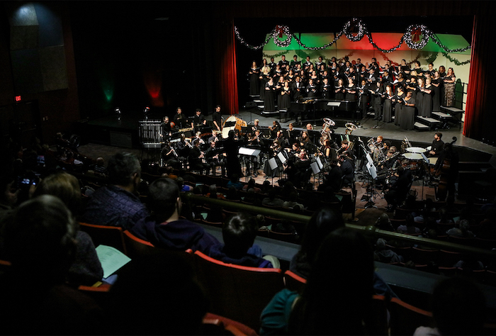 https://www.ulm.edu/news/2021/holiday-concert-story-.jpg